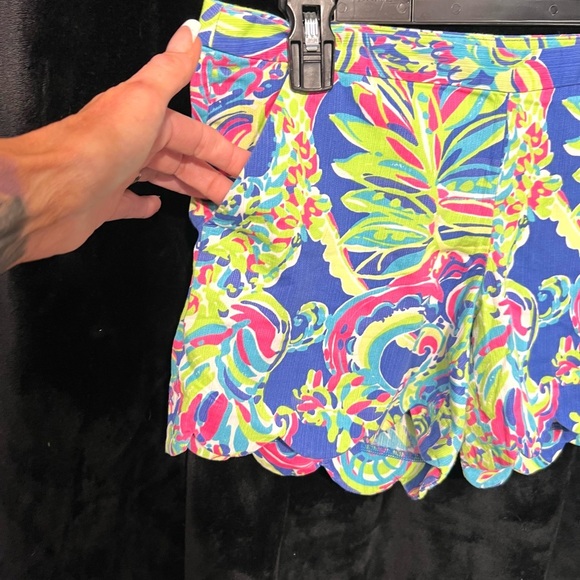 🩷🩵Lilly Pulitzer Toucan Play Colorful Magnolia Scallop Shorts Size 2-EUC🩷🩵 - Picture 13 of 14